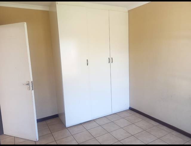 2 BEDROOM TOWNHOUSE FOR SALE IN RIVERSDALE